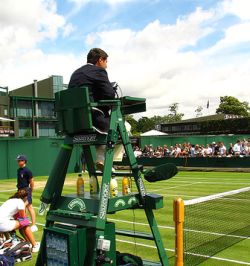 Tennis umpire